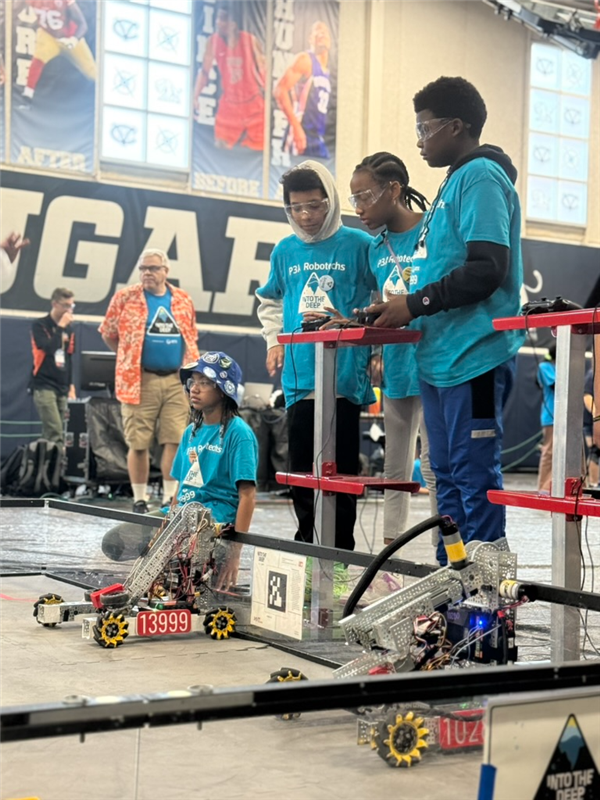 students at robotics competition